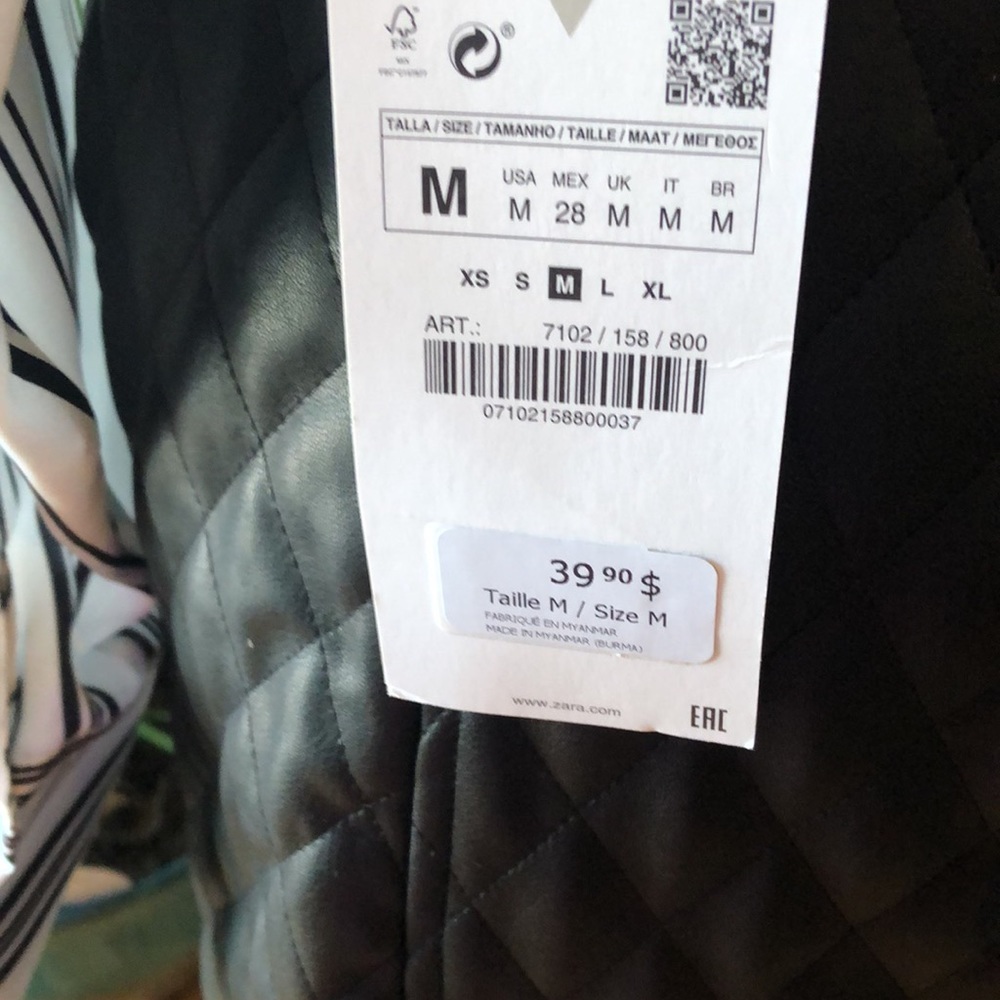 ZARA faux leather skirt - Picture 8 of 8